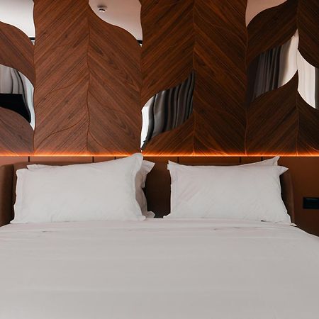 Royal G Deluxe Hotel Škalngur Екстериор снимка