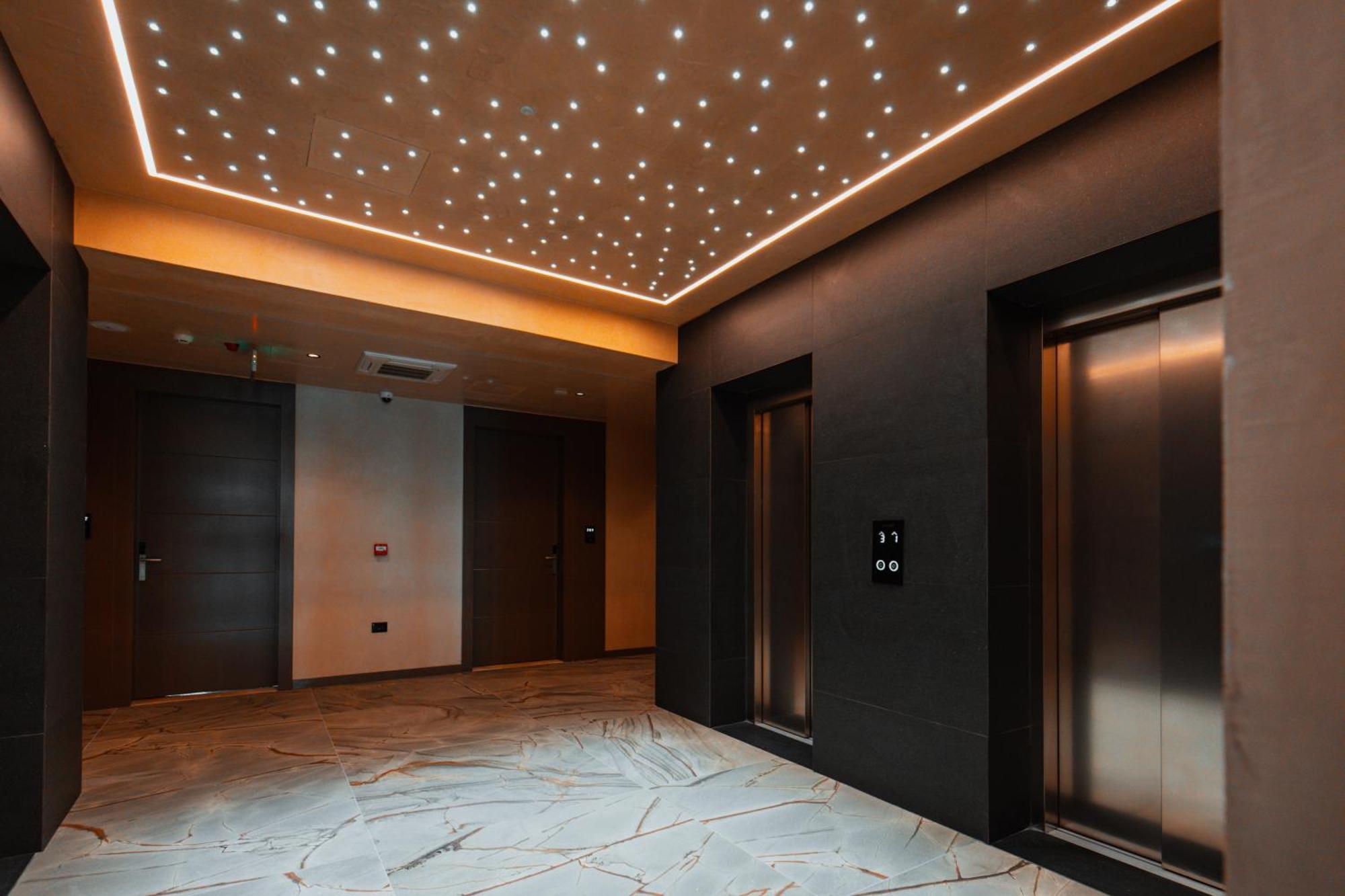 Royal G Deluxe Hotel Škalngur Екстериор снимка