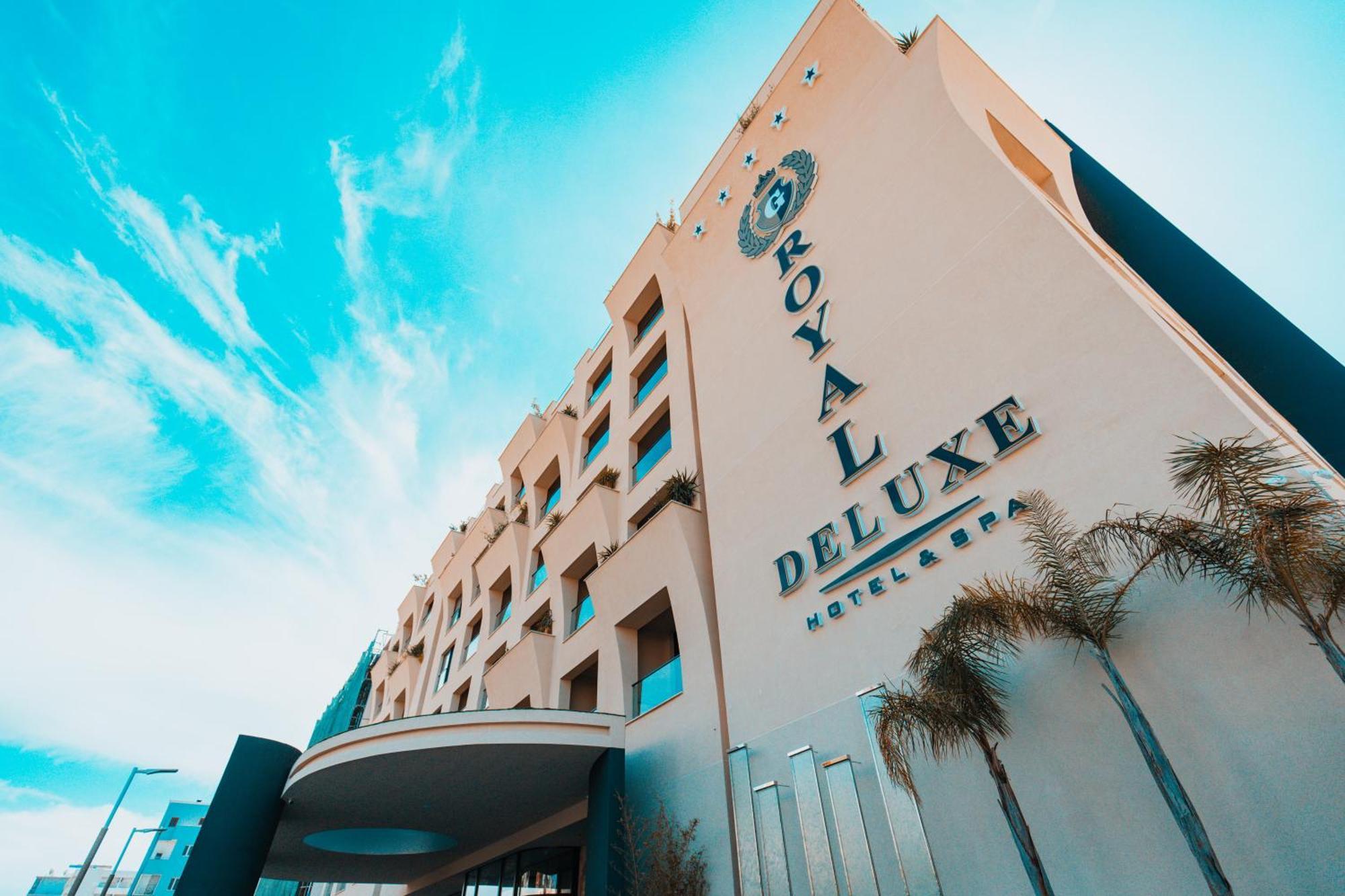Royal G Deluxe Hotel Škalngur Екстериор снимка