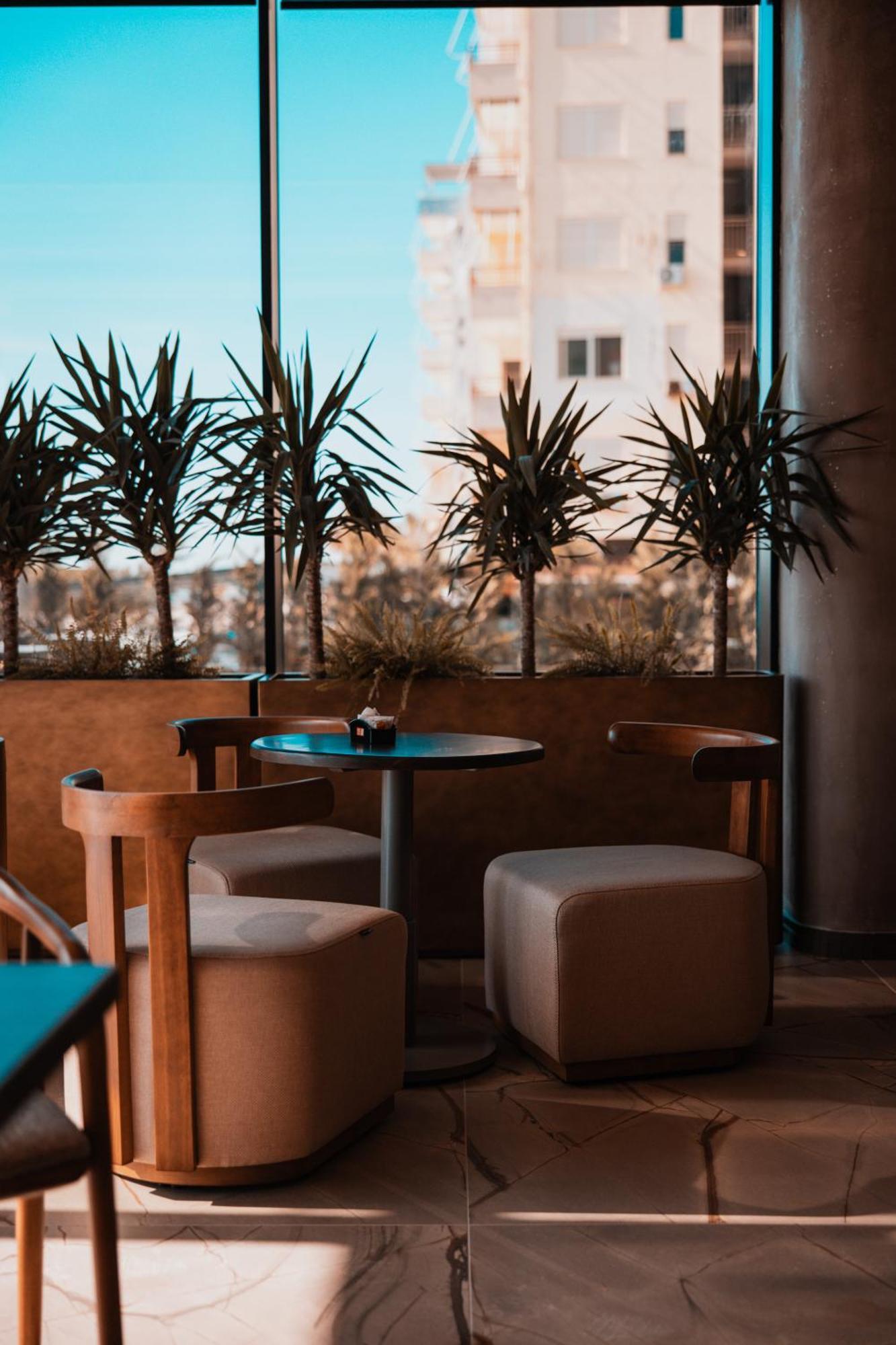 Royal G Deluxe Hotel Škalngur Екстериор снимка
