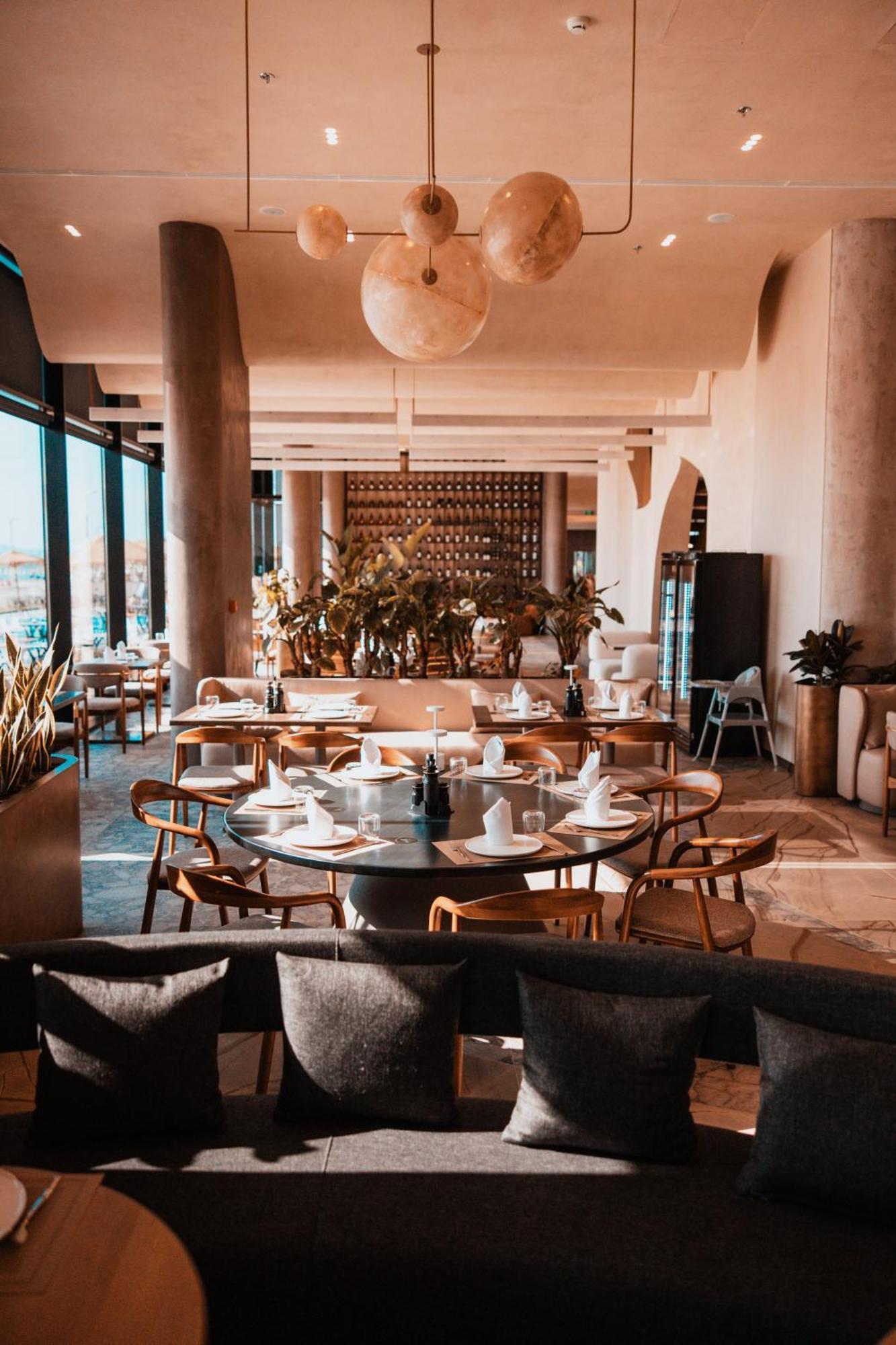 Royal G Deluxe Hotel Škalngur Екстериор снимка