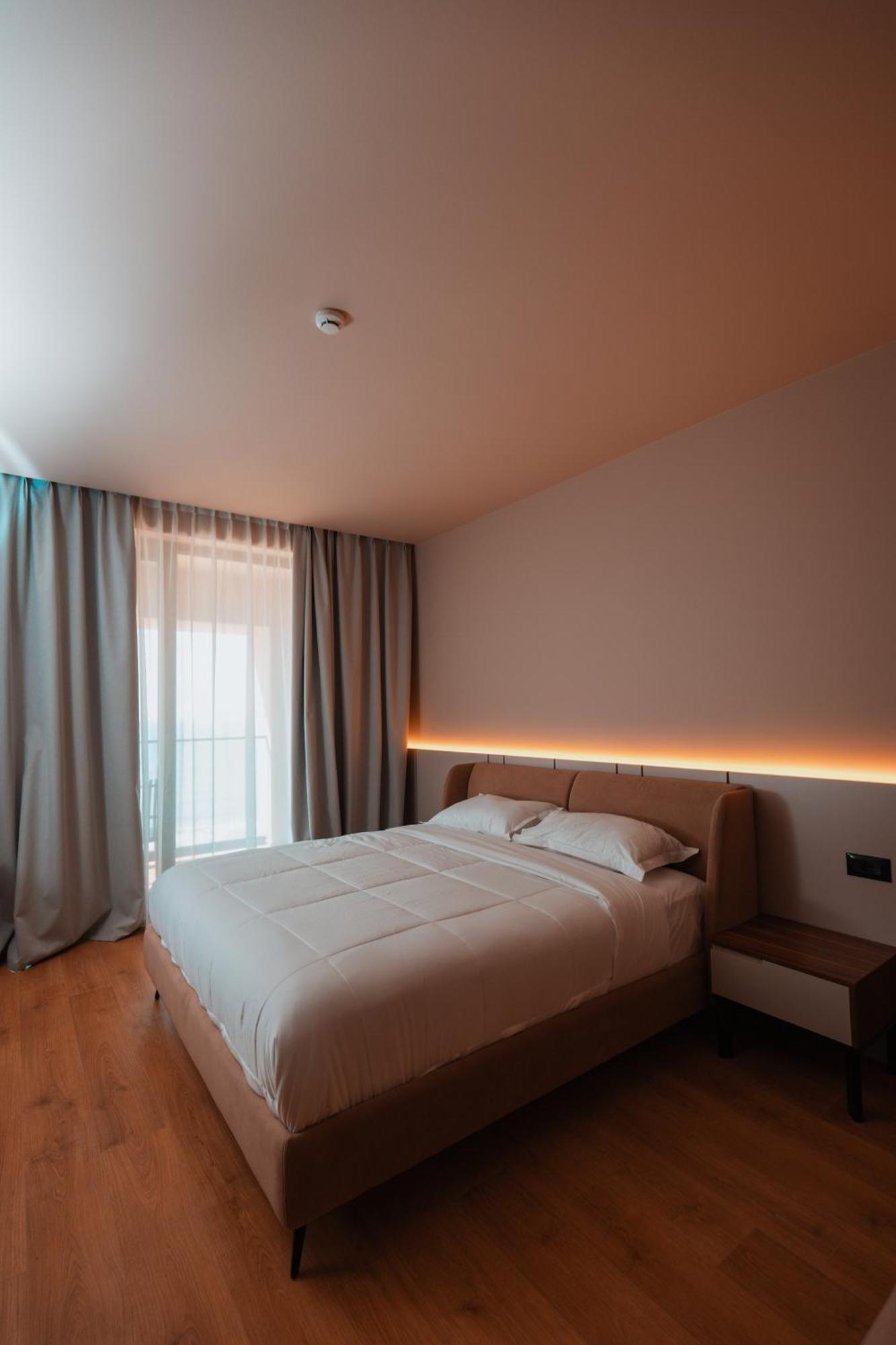 Royal G Deluxe Hotel Škalngur Екстериор снимка