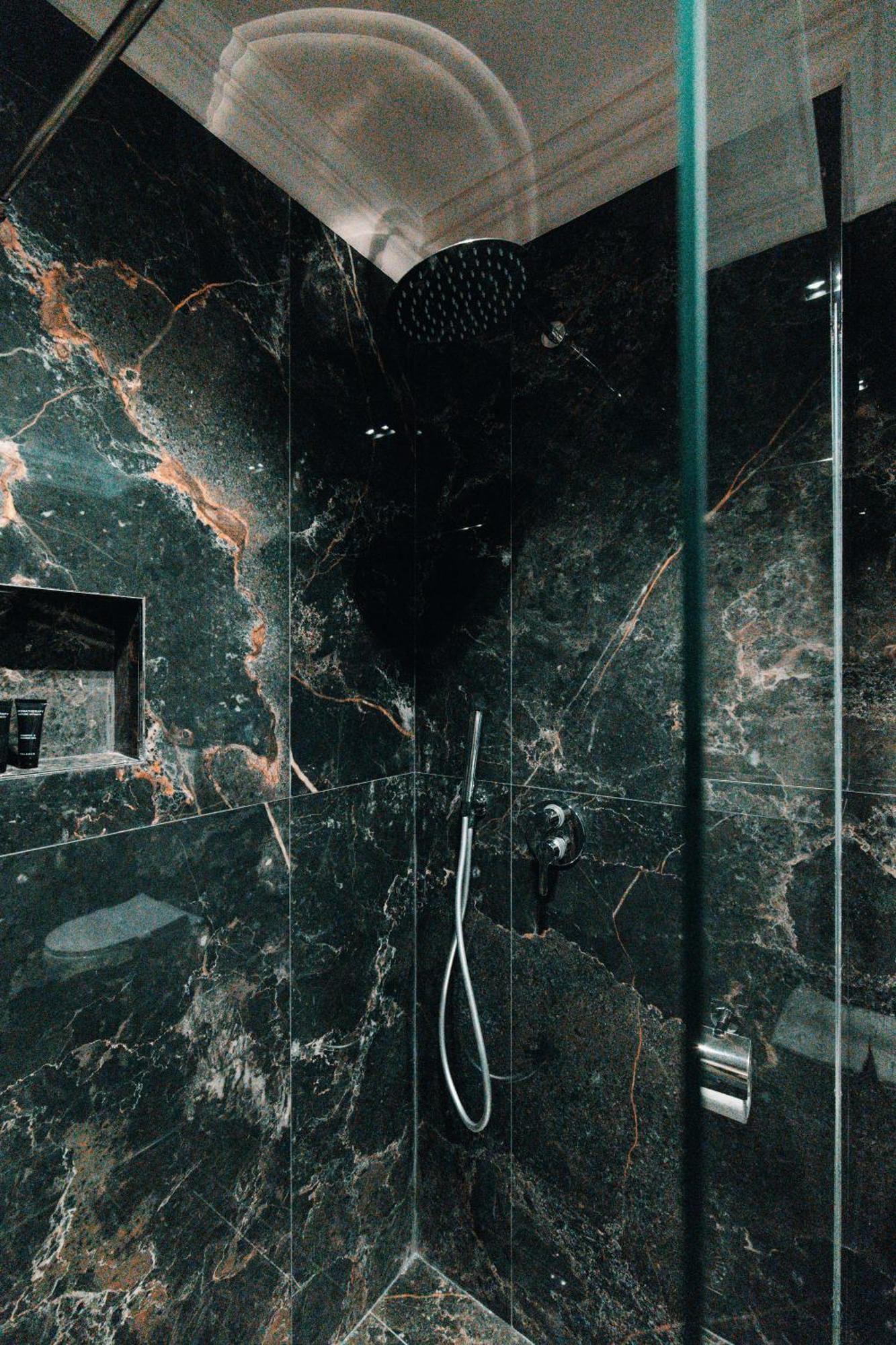 Royal G Deluxe Hotel Škalngur Екстериор снимка